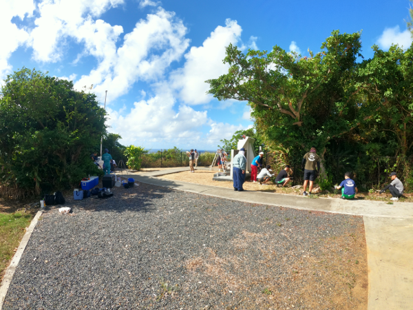 令和７年１０月慰霊碑周辺の清掃と慰霊碑塗装作業①-5
