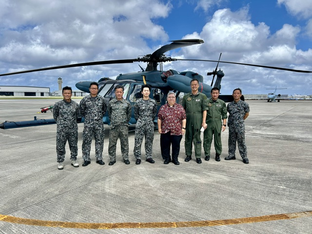 航空自衛隊那覇救難隊ボランティア有志皆さんの清掃活動②